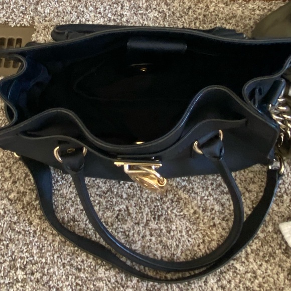 Michael Kors purse - Picture 2 of 2